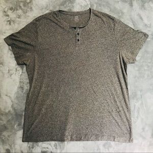 ✨3 for $20✨ Old Navy Shirt